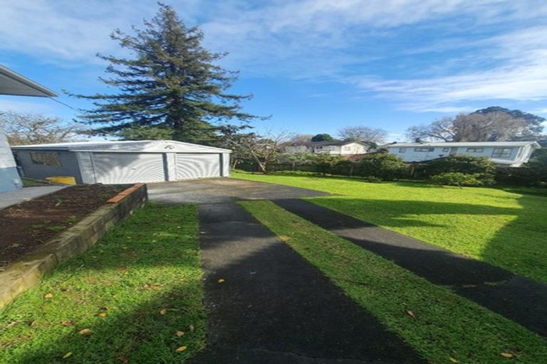 Photo of property in 4 Citril Place, Red Hill, Papakura, 2110