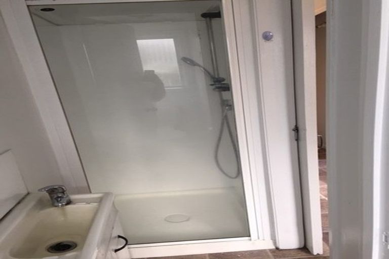 Photo of property in Whitehall Flats, 1/35 Malfroy Road, Victoria, Rotorua, 3010