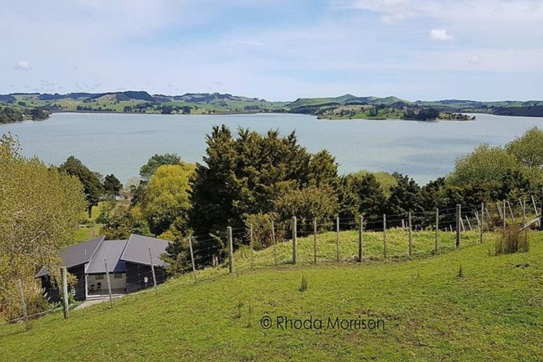 Photo of property in 530a Pahi Road, Pahi, Paparoa, 0571