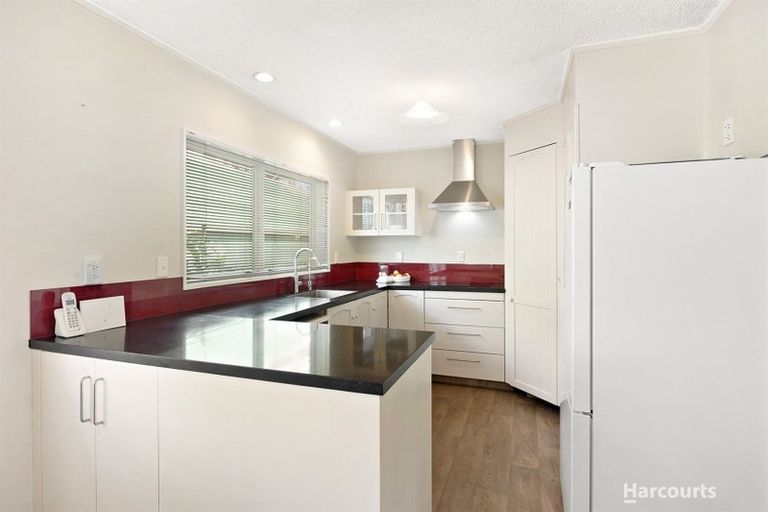 Photo of property in 2/13 Brook Street, Milford, Auckland, 0620