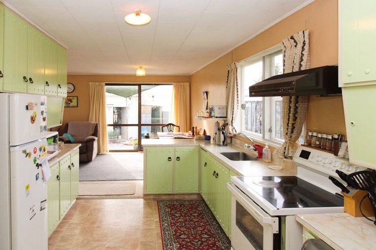 Photo of property in 3a Lincoln Road, Carterton, 5713