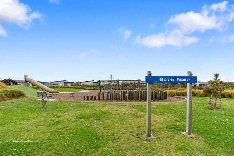 Photo of property in 24 Furlong Road, Papamoa, 3118