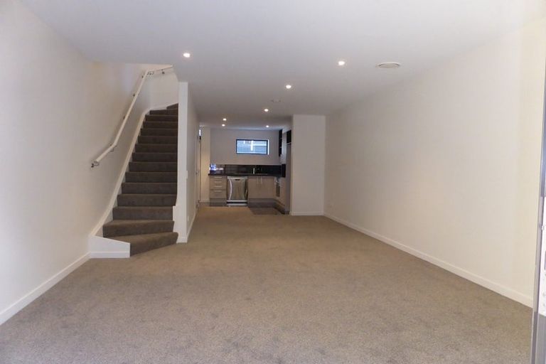 Photo of property in Nouvo Apartments, 4/21 Rugby Street, Mount Cook, Wellington, 6021