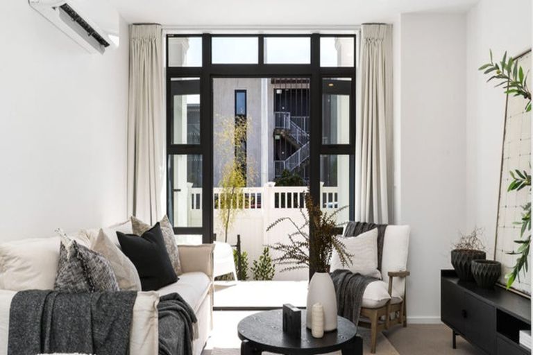 Photo of property in 13 Blossom Walk, Christchurch Central, Christchurch, 8011