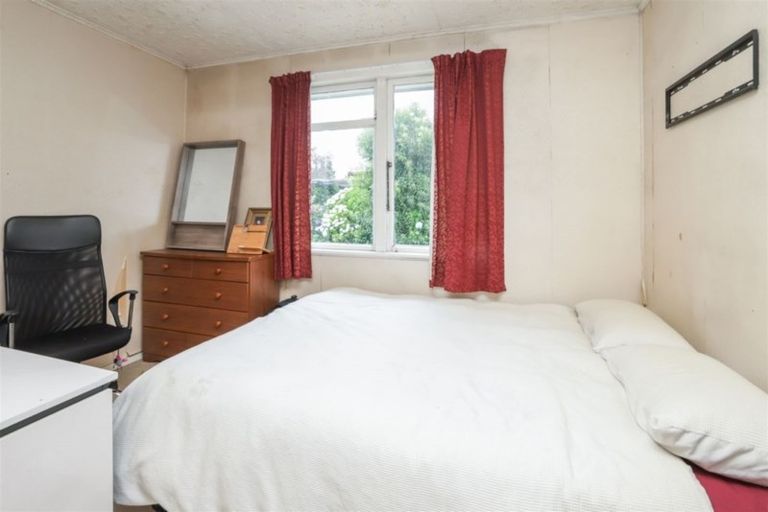 Photo of property in 15a Vernall Street, Nawton, Hamilton, 3200