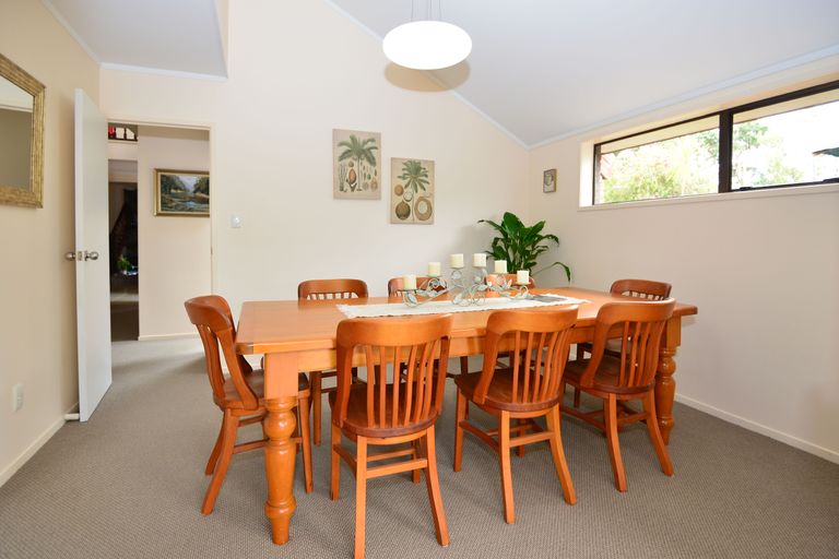 Photo of property in 77 Swann Beach Road, Stanmore Bay, Whangaparaoa, 0932