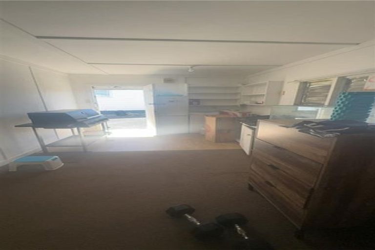 Photo of property in 86 Thompson Terrace, Manurewa, Auckland, 2102