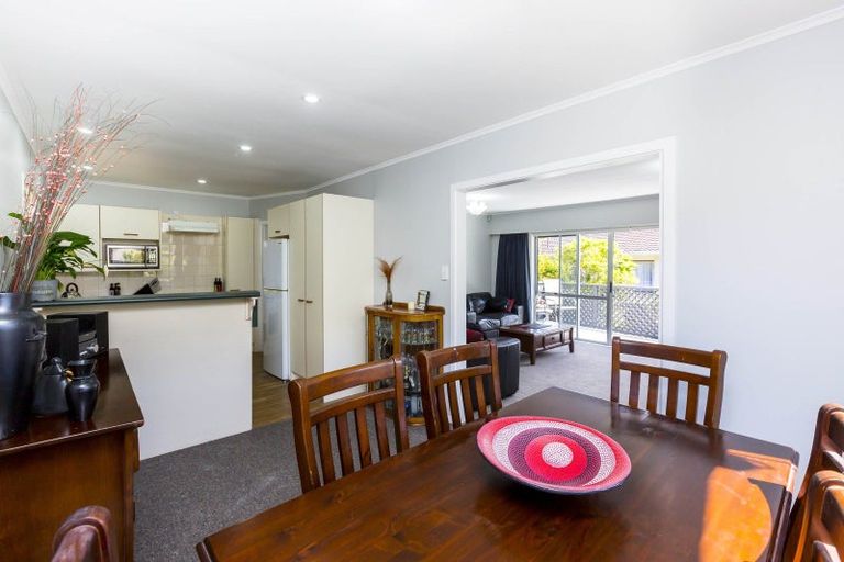 Photo of property in 20a Blue Mountains Road, Silverstream, Upper Hutt, 5019