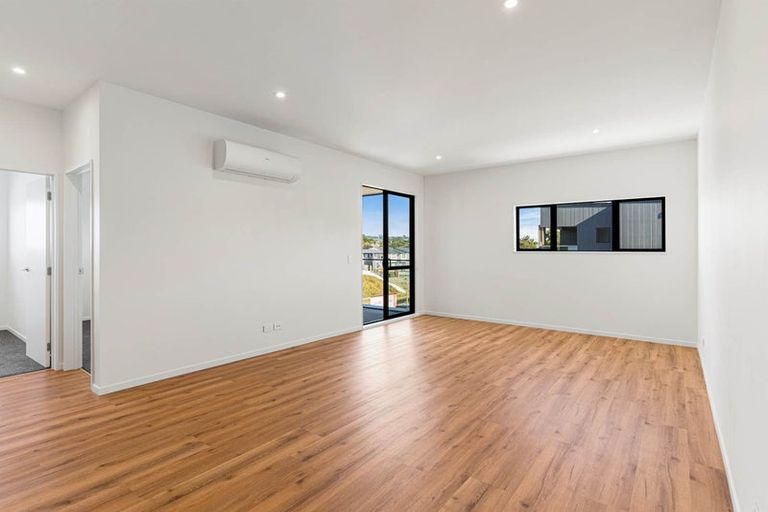 Photo of property in 201/1 Dishys Road, Flat Bush, Auckland, 2019