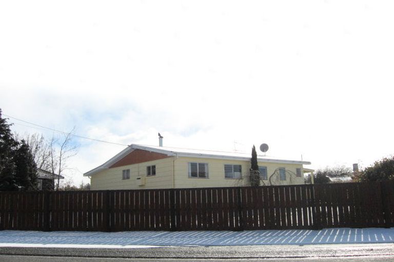 Photo of property in 130 Mackenzie Drive, Twizel, 7901