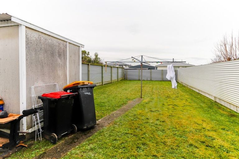 Photo of property in 8 Manapouri Street, Strathern, Invercargill, 9812