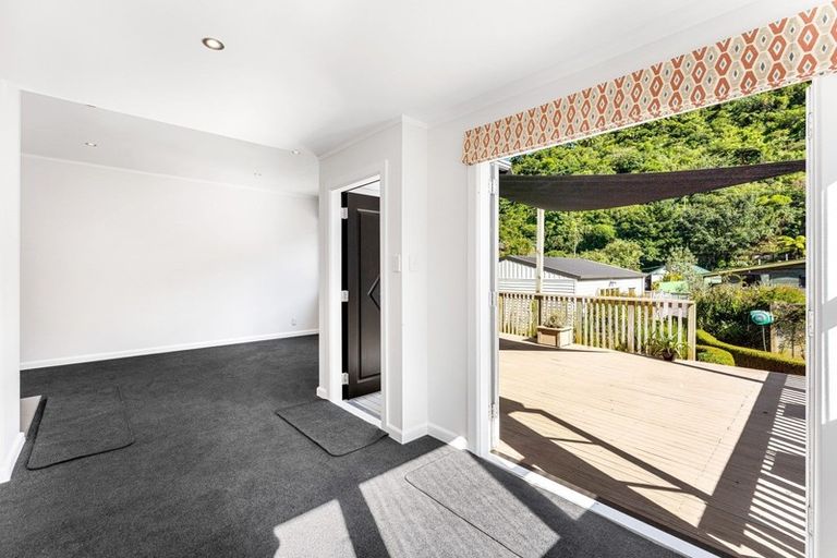 Photo of property in 33 Norfolk Street, Belmont, Lower Hutt, 5010