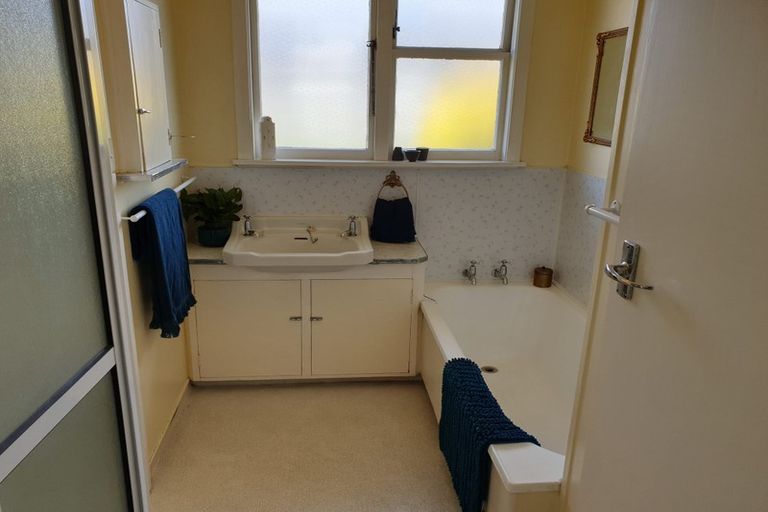 Photo of property in 25 Gladstone Road, Richmond, 7020