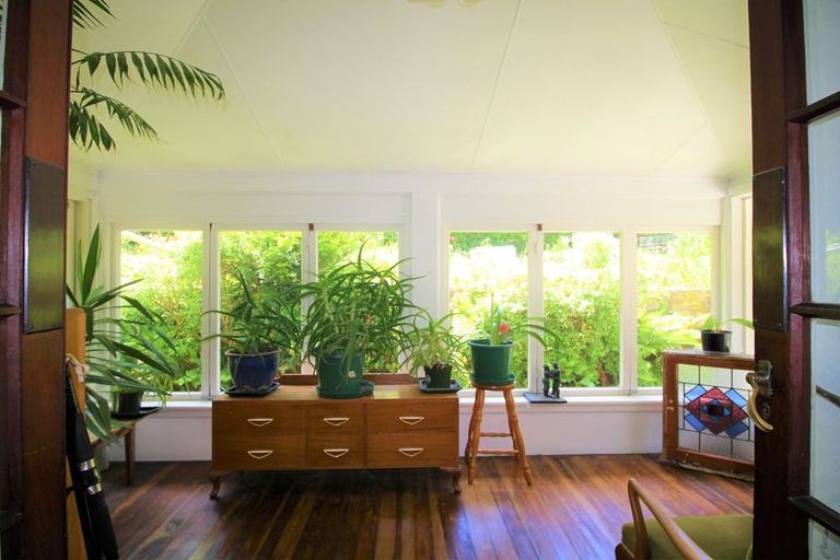 Photo of property in 15 Awamoa Road, South Hill, Oamaru, 9400