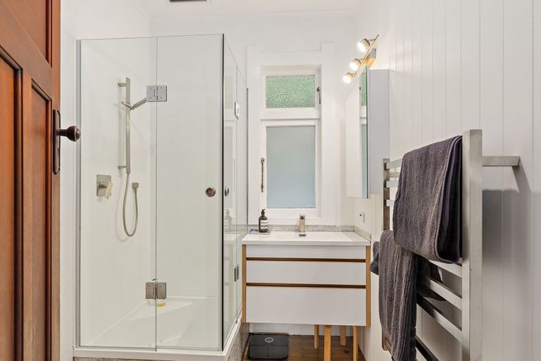 Photo of property in 19b Larchwood Avenue, Westmere, Auckland, 1022