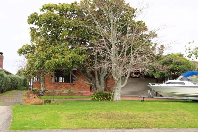 Photo of property in 3 Sale Street, Cockle Bay, Auckland, 2014