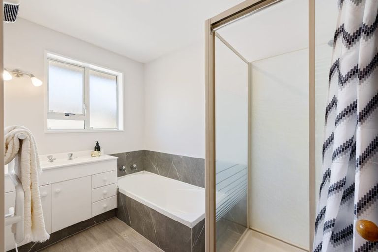 Photo of property in 10 Apollo Place, Papanui, Christchurch, 8052