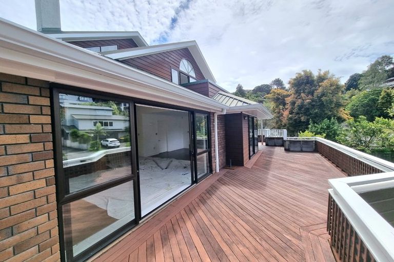 Photo of property in 15 Penguin Drive, Murrays Bay, Auckland, 0630