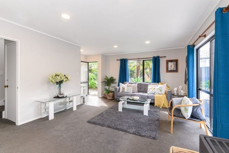 Photo of property in 43 Price Crescent, Mount Wellington, Auckland, 1060