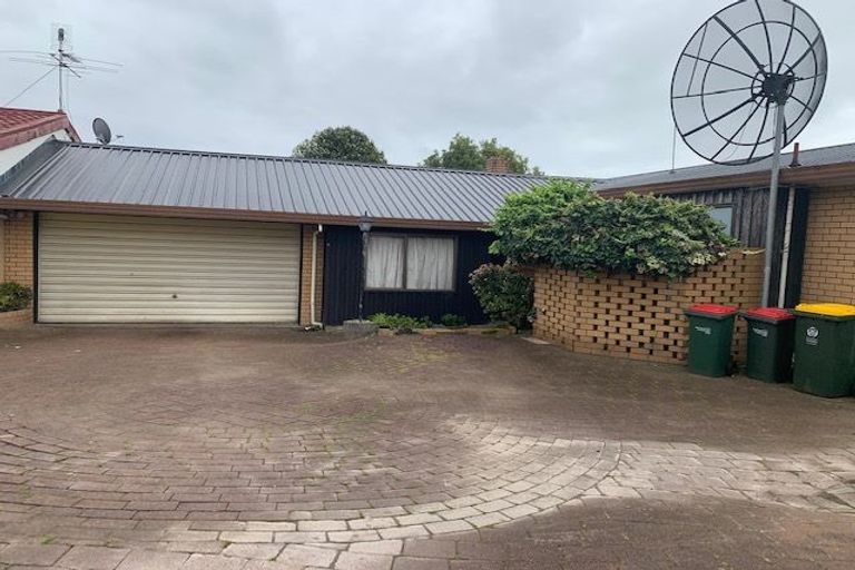 Photo of property in 2/19 Murvale Drive, Bucklands Beach, Auckland, 2014