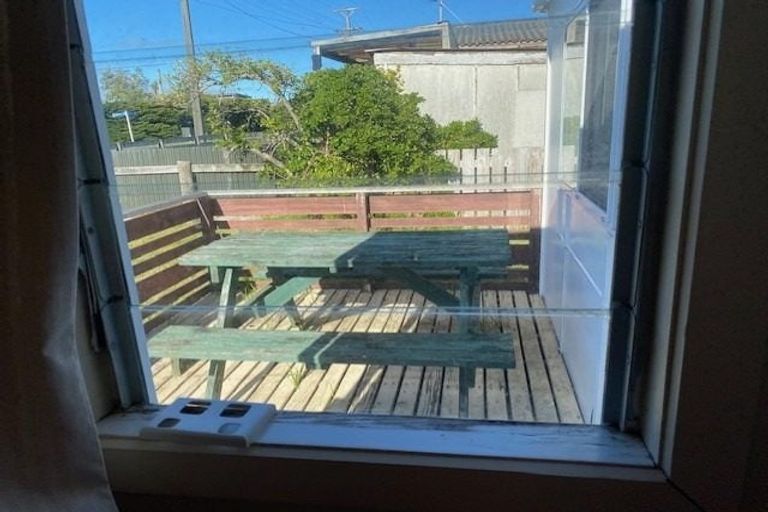 Photo of property in 14 Ruanui Street, Himatangi Beach, Foxton, 4891