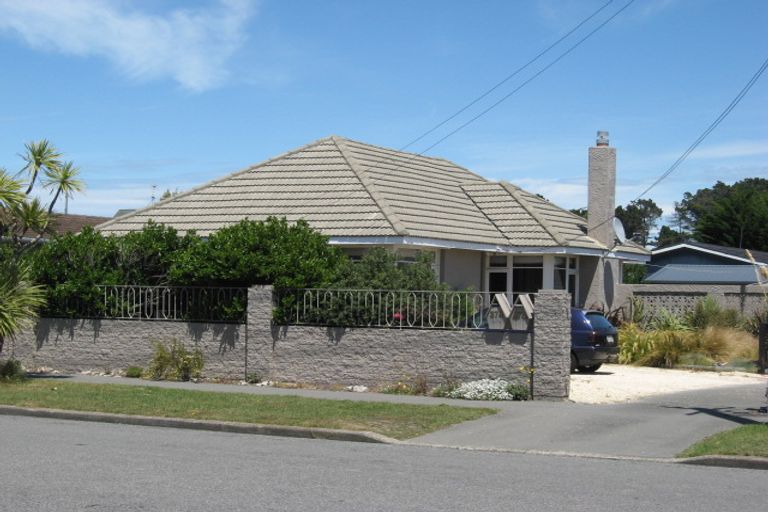 Photo of property in 374 Pine Avenue, South New Brighton, Christchurch, 8062