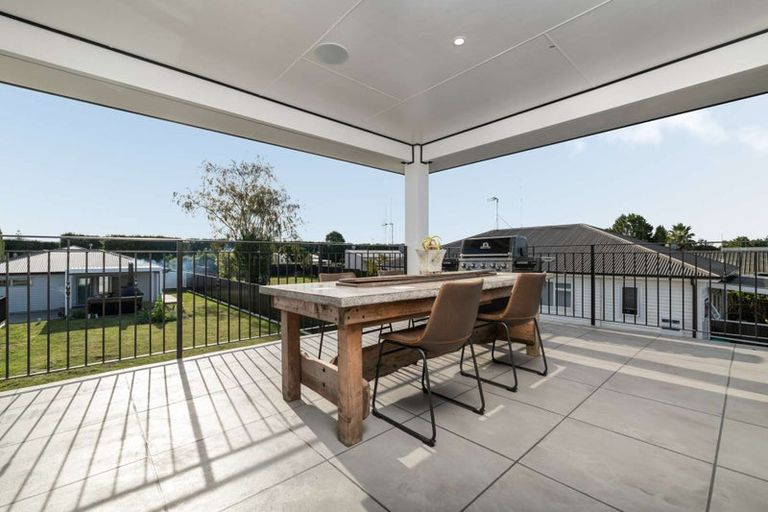 Photo of property in 60b Wilson Road South, Paengaroa, 3189