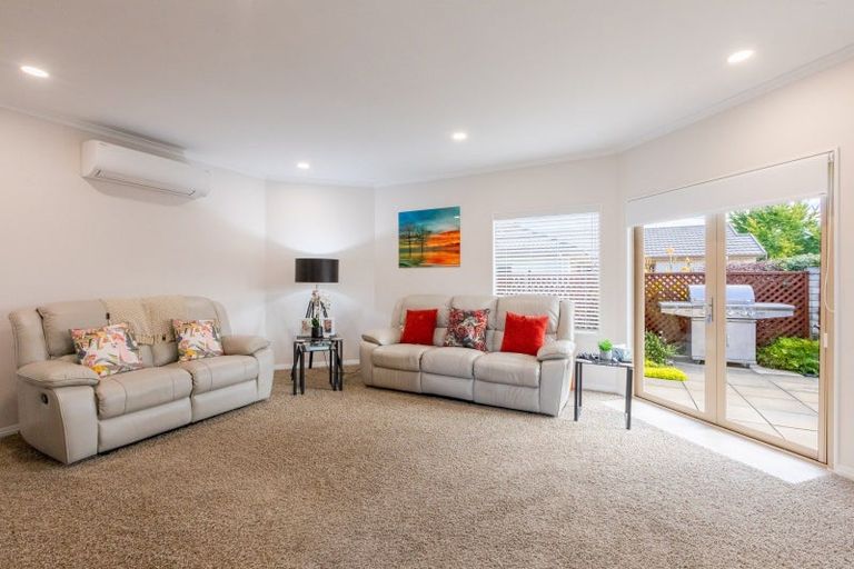 Photo of property in 14 Blythfield Place, Taradale, Napier, 4112