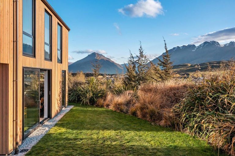 Photo of property in 3 Torridon Court, Jacks Point, Queenstown, 9371