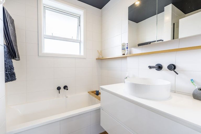 Photo of property in 12 Kowhai Street, Highfield, Timaru, 7910