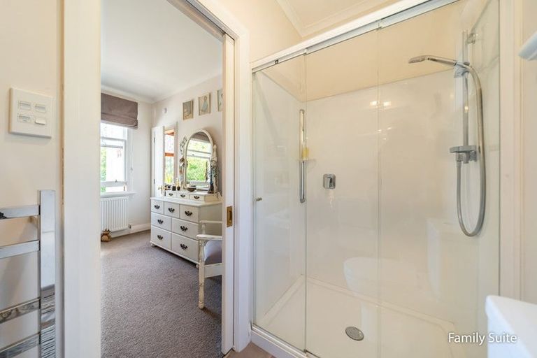 Photo of property in 215a Katherine Mansfield Drive, Whitemans Valley, Upper Hutt, 5371