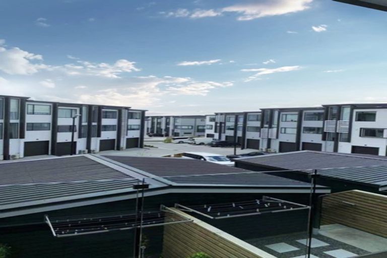 Photo of property in 7 Settlers Avenue, Hobsonville, Auckland, 0618