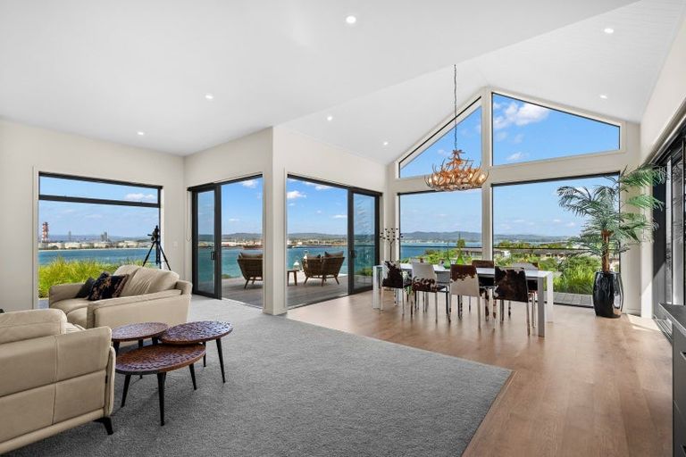 Photo of property in 6 The Heights, Whangarei Heads, Whangarei, 0174