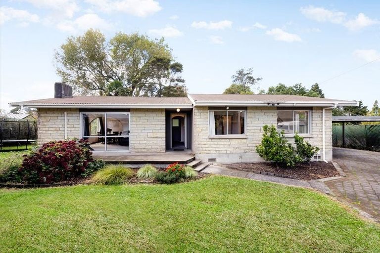 Photo of property in 23 Berkley Avenue, Hillcrest, Hamilton, 3216