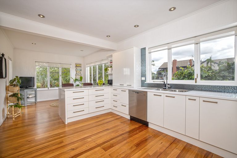 Photo of property in 232 Wallace Terrace, Te Awamutu, 3800