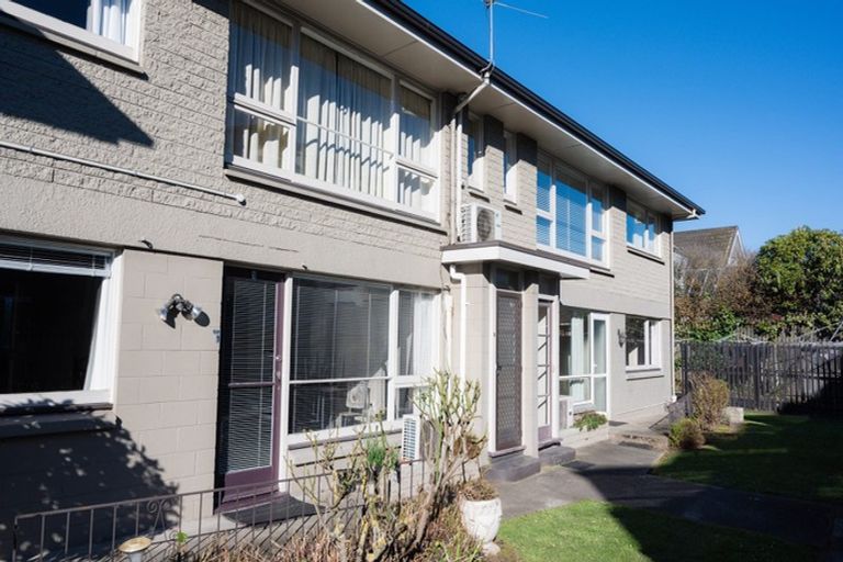 Photo of property in 4/121a Papanui Road, Merivale, Christchurch, 8014