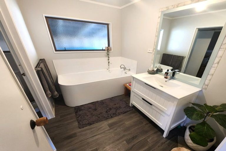 Photo of property in 1 Grace Street, Matata, Whakatane, 3194