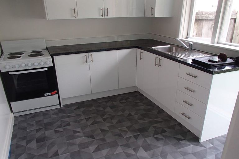 Photo of property in 24 Mafeking Street, New Brighton, Christchurch, 8061