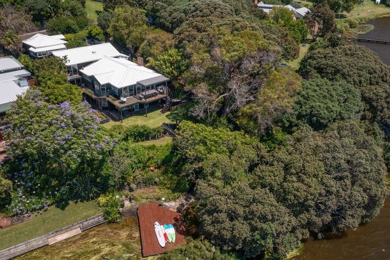 Photo of property in 2 Manurere Avenue, Takapuna, Auckland, 0622