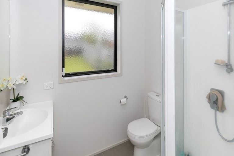 Photo of property in 8 Max Landing, Grandview Heights, Hamilton, 3200