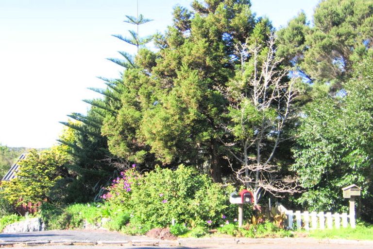 Photo of property in 48 Goffe Drive, Haruru, 0204