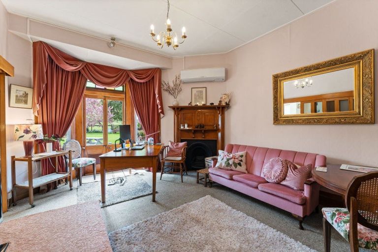 Photo of property in 108 Limeworks Road, Circle Hill, Milton, 9291