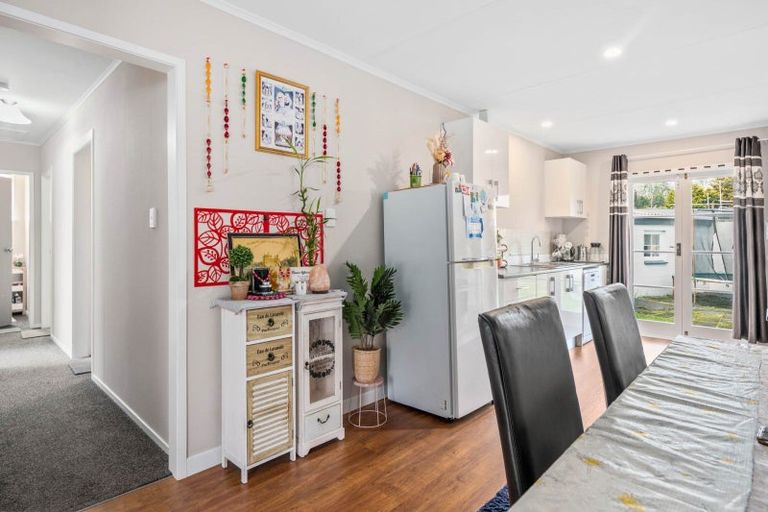 Photo of property in 35 Mckee Avenue, Fenton Park, Rotorua, 3010