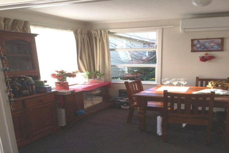 Photo of property in 2/8 Latham Avenue, Pakuranga, Auckland, 2010