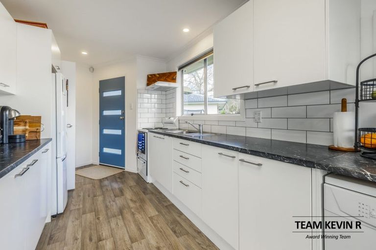 Photo of property in 11 Cadiz Place, Red Hill, Papakura, 2110