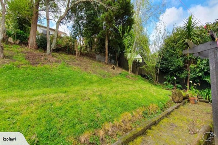 Photo of property in 90 Stapleford Crescent, Browns Bay, Auckland, 0630