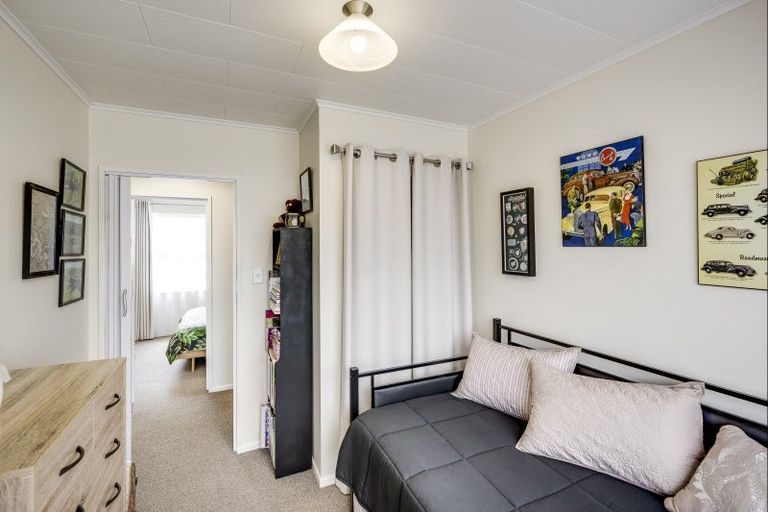Photo of property in 47 Bristol Street, Tamatea, Napier, 4112