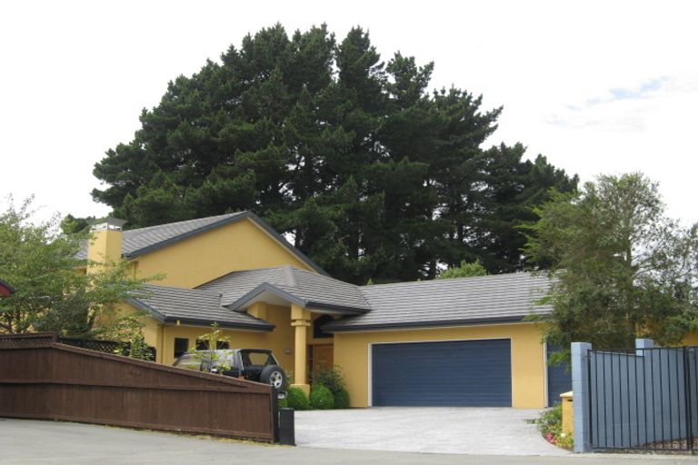 Photo of property in 7 Hogarth Lane, Burnside, Christchurch, 8053