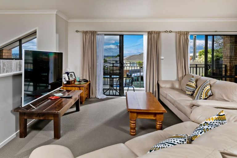 Photo of property in 1a James Laurie Street, Henderson, Auckland, 0612