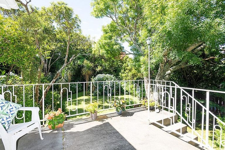 Photo of property in 51 Tarawera Road, Johnsonville, Wellington, 6037